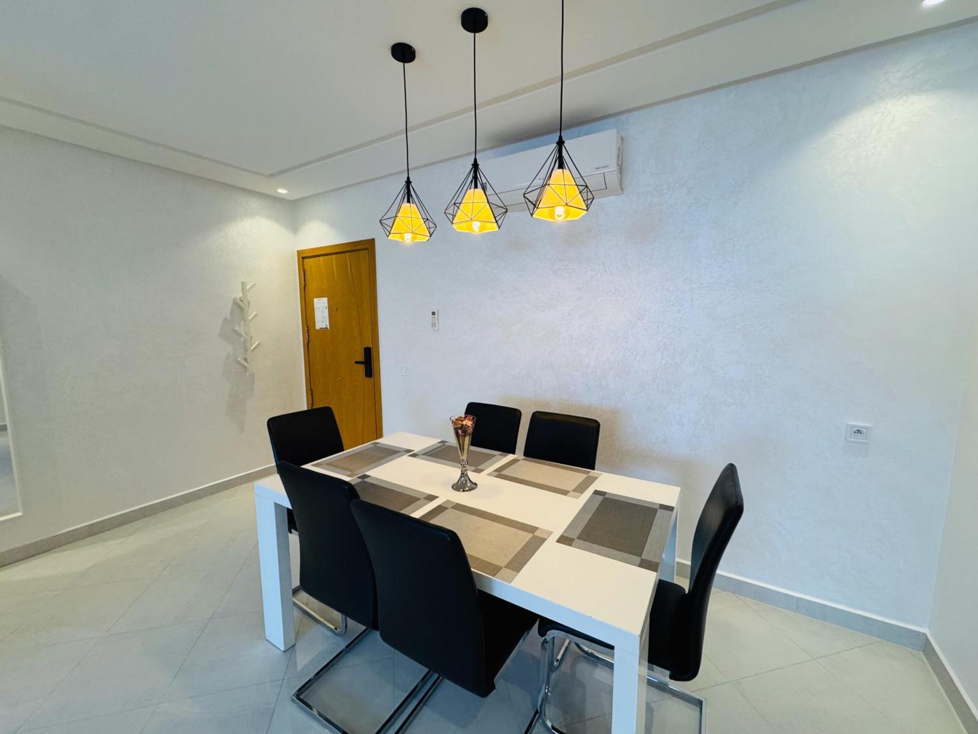Modern Apartment In The Heart Of Tanger Exteriör bild